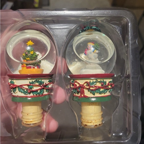 Christopher Radko Festive Christmas Snow Globe Bottle Stoppers Set of 2 - Picture 1 of 1